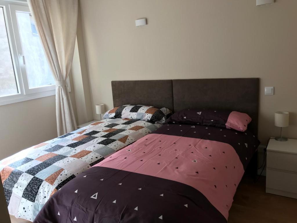 Apartamentos Picasso Alcalá de Henares Esterno foto