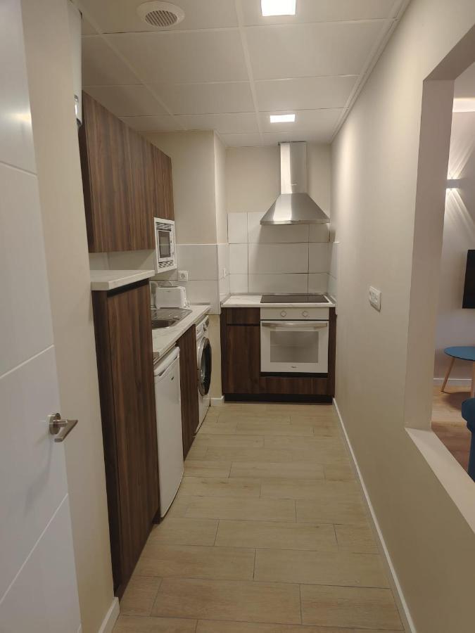 Apartamentos Picasso Alcalá de Henares Esterno foto