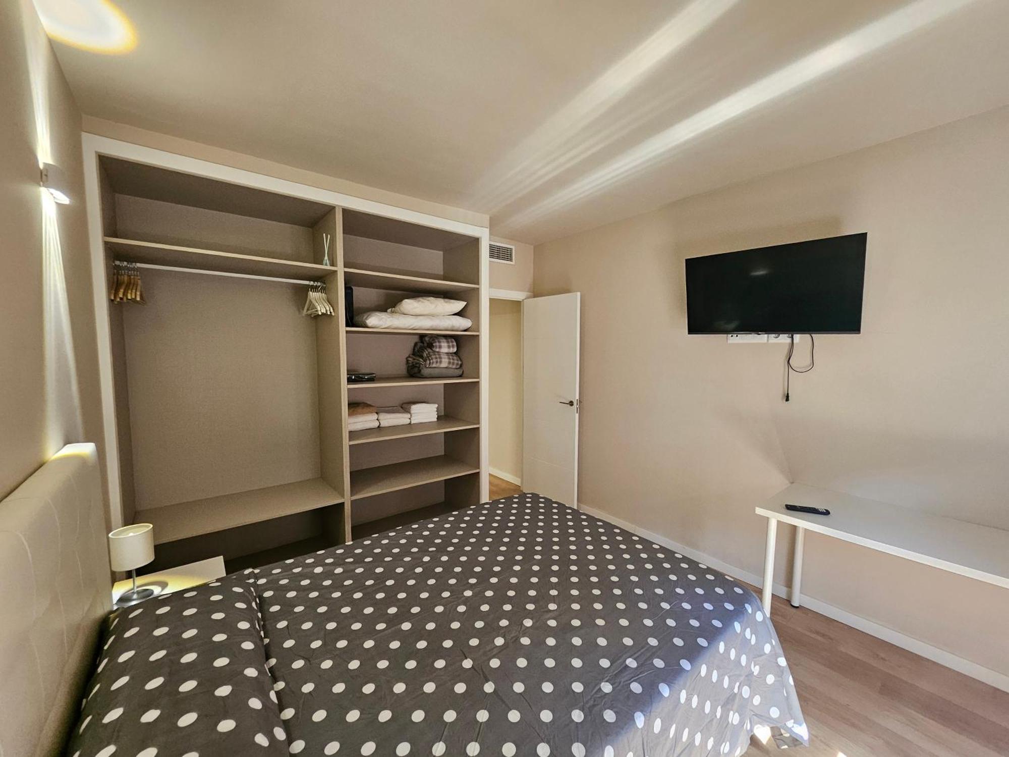 Apartamentos Picasso Alcalá de Henares Camera foto